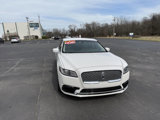 Used 2017 Lincoln Continental Select image 4