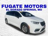 New 2026 Chrysler Pacifica Select image 4