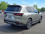 New 2025 Lexus LX 600 4WD w/ Luxury Package image 4