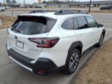 Used 2023 Subaru Outback Limited image 3