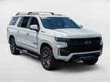 Used 2024 Chevrolet Suburban Z71 w/ Luxury Package image 3