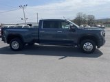 New 2025 GMC Sierra 3500 Denali w/ Denali Reserve Package image 2
