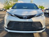 Certified 2025 Toyota Sienna Limited image 2