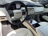 New 2025 Land Rover Range Rover Long Wheelbase SE image 4