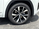 New 2025 Volkswagen Atlas Cross Sport SEL Premium R-Line image 5