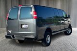 Used 2017 Chevrolet Express 3500 Extended image 2