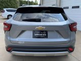 Used 2024 Chevrolet Trax LT w/ LT Convenience Package image 6