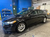 Used 2020 Ford Fusion SE image 3