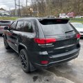 Used 2019 Jeep Grand Cherokee Altitude image 3