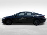 Used 2023 Hyundai Elantra SEL image 2