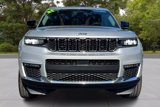 Used 2021 Jeep Grand Cherokee L Limited image 3