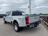 New 2025 Ford F350 4x4 Crew Cab DRW Super Duty image 4
