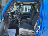 Used 2024 Jeep Gladiator Sport image 3