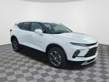 New 2025 Chevrolet Blazer LT image 4