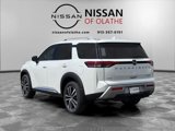 New 2025 Nissan Pathfinder Platinum image 3