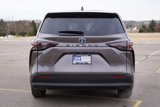 Used 2023 Toyota Sienna LE image 4