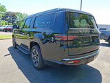 Certified 2024 Jeep Wagoneer L Series II w/ Flexible Seating Group image 4