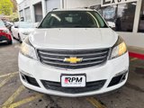 Used 2017 Chevrolet Traverse LT image 2