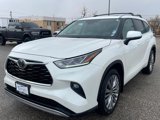 Used 2021 Toyota Highlander Platinum image 2