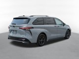 Used 2025 Toyota Sienna XSE image 3