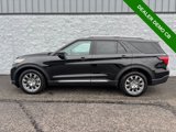 Used 2025 Ford Explorer Platinum image 1