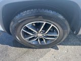 Used 2018 Jeep Grand Cherokee Limited image 2