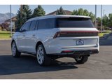 Used 2025 Lincoln Navigator L Reserve image 5