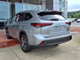 New 2025 Toyota Highlander XLE image 5