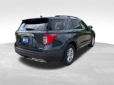 Used 2022 Ford Explorer XLT w/ Equipment Group 202A image 6