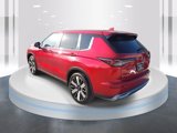 New 2025 Mitsubishi Outlander SE image 3