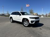 Certified 2023 Jeep Grand Cherokee Limited image 2