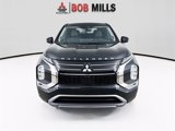 New 2025 Mitsubishi Outlander SE image 2