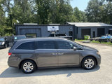Used 2017 Honda Odyssey SE image 2