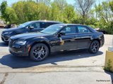Used 2023 Chrysler 300 Touring w/ Sport Appearance Package image 5