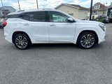 Used 2022 GMC Terrain Denali w/ Denali Premium Package image 3