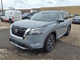 New 2025 Nissan Pathfinder Platinum image 3