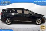 Used 2019 Chrysler Pacifica Limited image 4