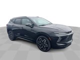 Used 2025 Chevrolet Blazer RS image 2