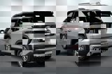 New 2026 Chevrolet Traverse LT image 3
