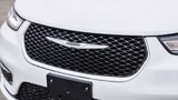 New 2025 Chrysler Pacifica Select w/ Uconnect Theater Family Group image 5