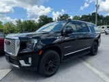 Used 2022 GMC Yukon XL Denali image 2