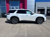 New 2025 Nissan Pathfinder SL w/ SL Premium Package image 5