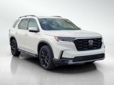 New 2025 Honda Pilot Touring image 3