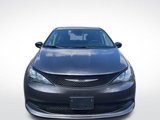 Used 2023 Chrysler Voyager LX image 2