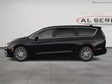 New 2025 Chrysler Pacifica Select image 3