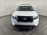 New 2025 Nissan Pathfinder SV image 3