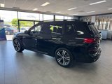 Used 2022 BMW X7 xDrive40i w/ M Sport Package image 2