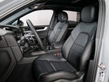 New 2025 Porsche Cayenne image 5