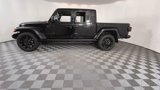 New 2025 Jeep Gladiator Sport image 4