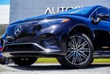 Used 2023 Mercedes-Benz EQS 580 4MATIC SUV image 2